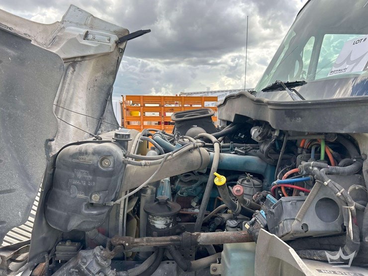 2007-international-durastar-4400-image-8