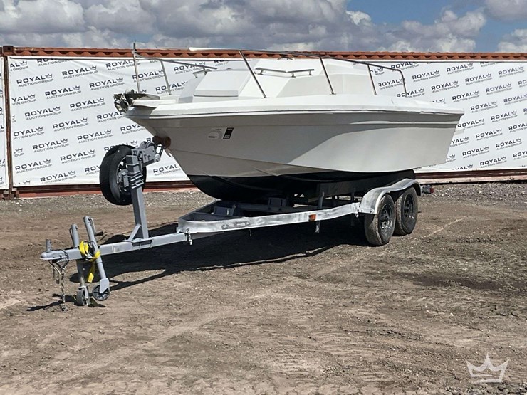 1988-23ft-stealth-craft-boat-w-22ft-boat-trailer-image-1