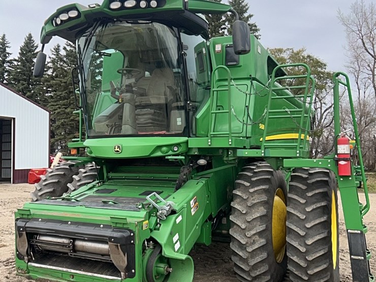 2014-john-deere-s680-image-21