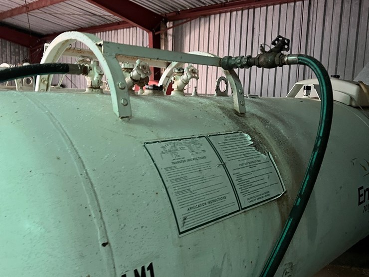 lot-47.-1,400-gallon-nh3-tank-image-11