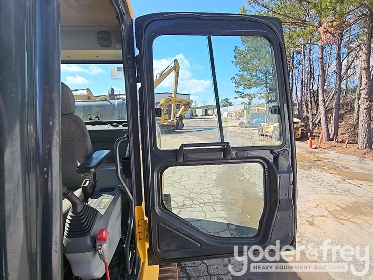 2007-komatsu-pc300-lc-image-40