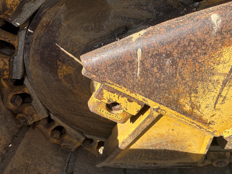 caterpillar-d6m-image-52