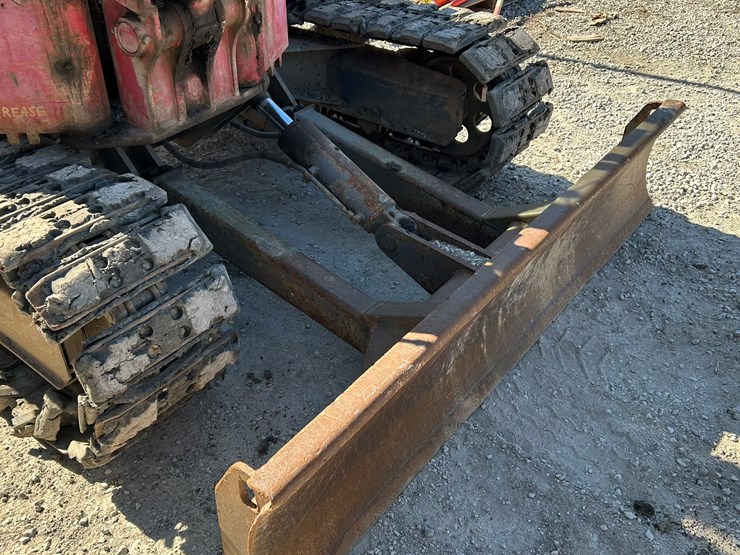 takeuchi-tb180fr-image-43