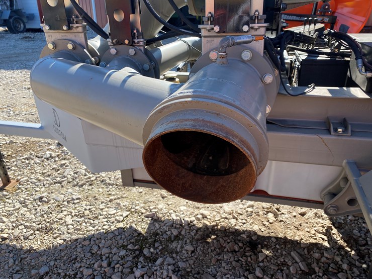 2024-custom-trailer-image-14