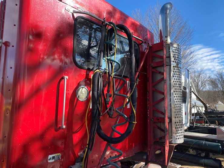 2006-kenworth-t800-image-18