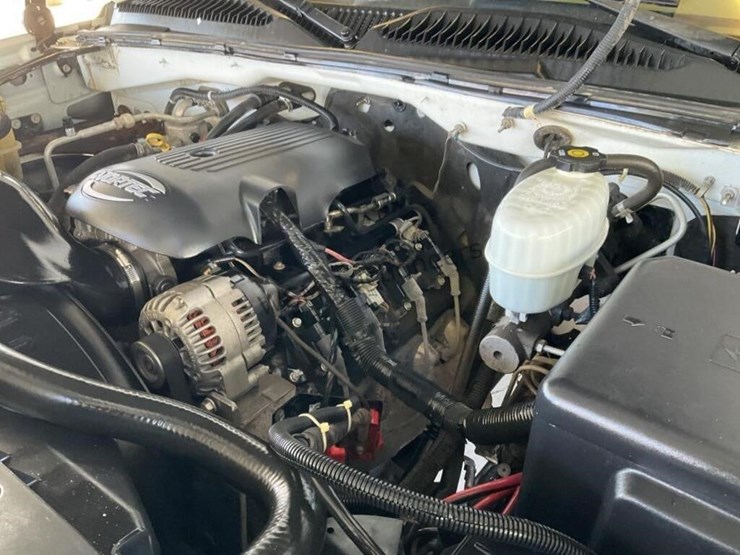 2007-chevrolet-silverado-3500-image-14