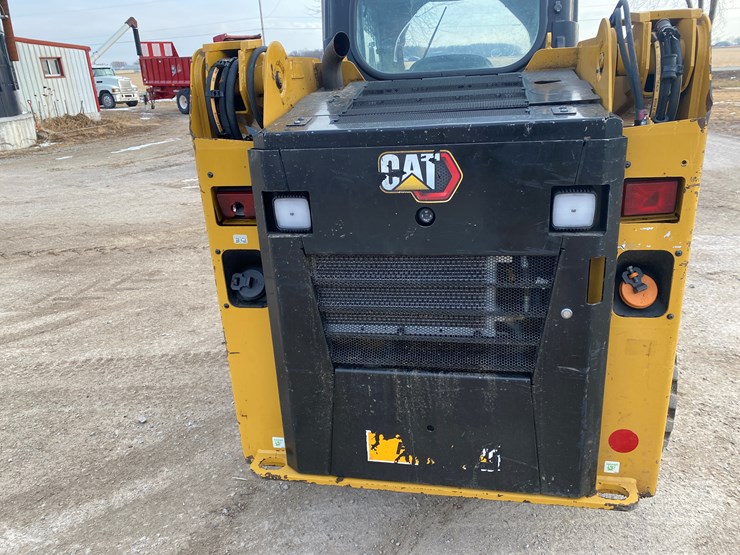 2023-caterpillar-226d3-image-20