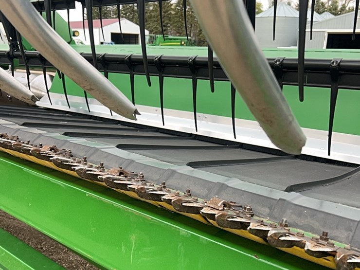 2013-john-deere-640-image-28