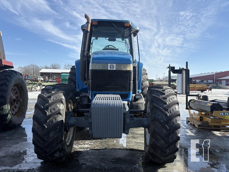 1995-ford-8670-image-3