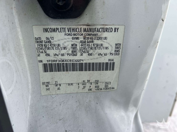 2012-ford-f350-image-4