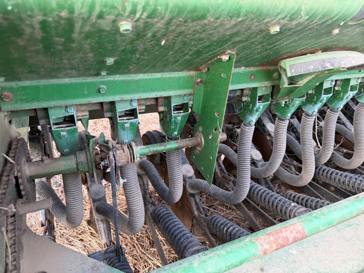 john-deere-35-image-83