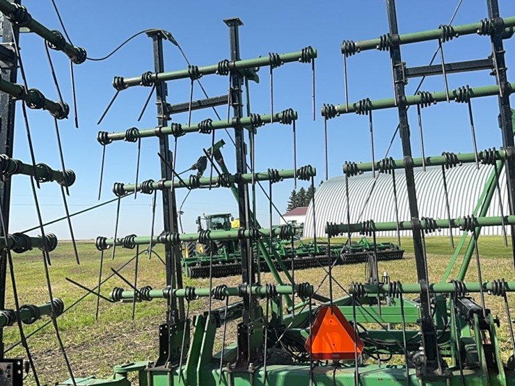 70’-summers-heavy-harrow,-hydraulic-down-pressure,-auto-fold-image-25