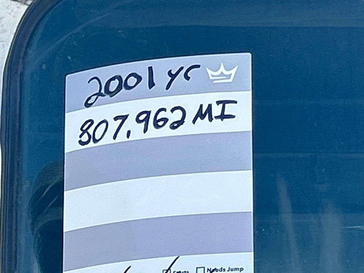 2001-mack-rd688s-image-39