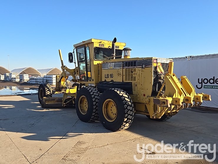 2005-caterpillar-140h-vhp-plus-image-3