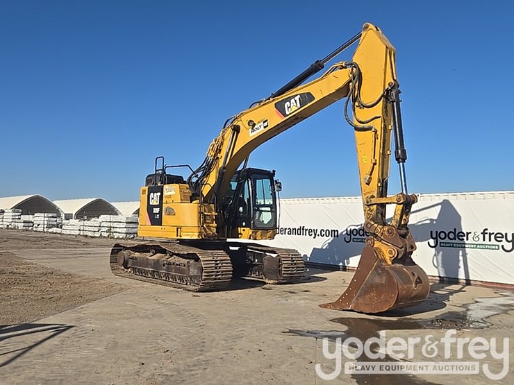 2016-caterpillar-335fl-image-7