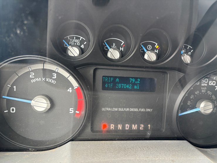 2010-ford-f450-image-37