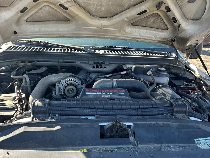 2005-ford-f550-image-49