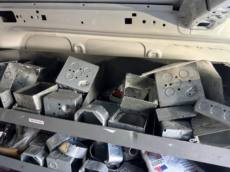 2017-ford-transit-image-24