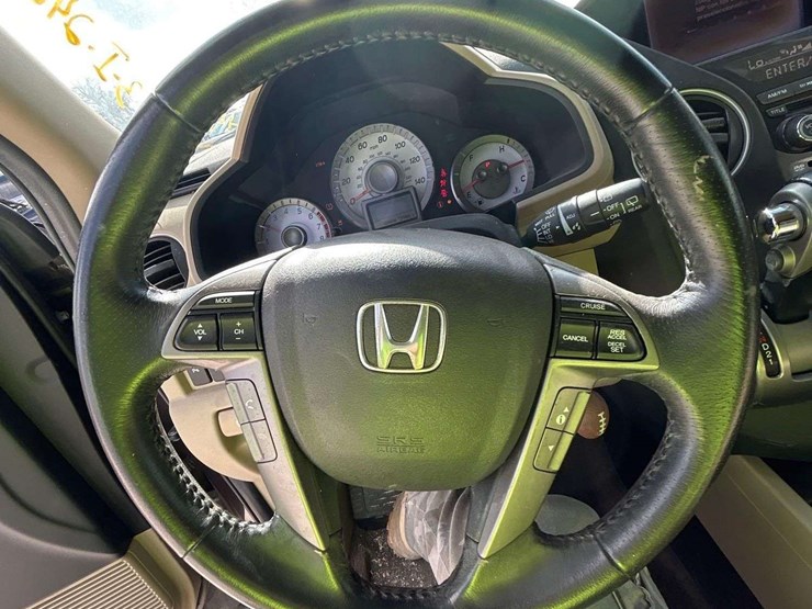 2013-honda-pilot-image-13