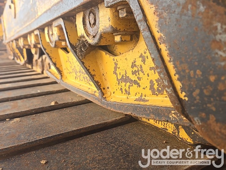 2018-komatsu-d51px-24-image-13