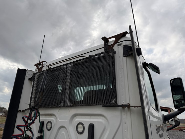 #40951-•-2019-freightliner-cascadia-t/a-daycab-truck-tractor-3akjhtdv5kskd3189-image-49