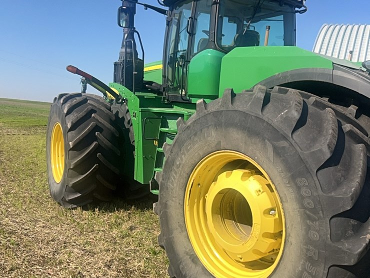 2016-john-deere-9520r-image-15