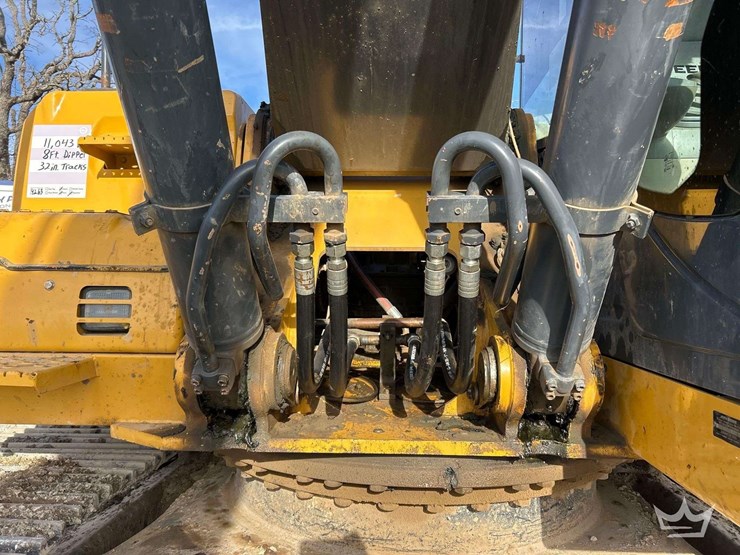 2014-john-deere-350g-hydraulic-excavator-image-26