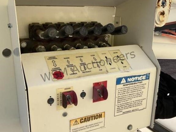 2016-ford-f550-image-10