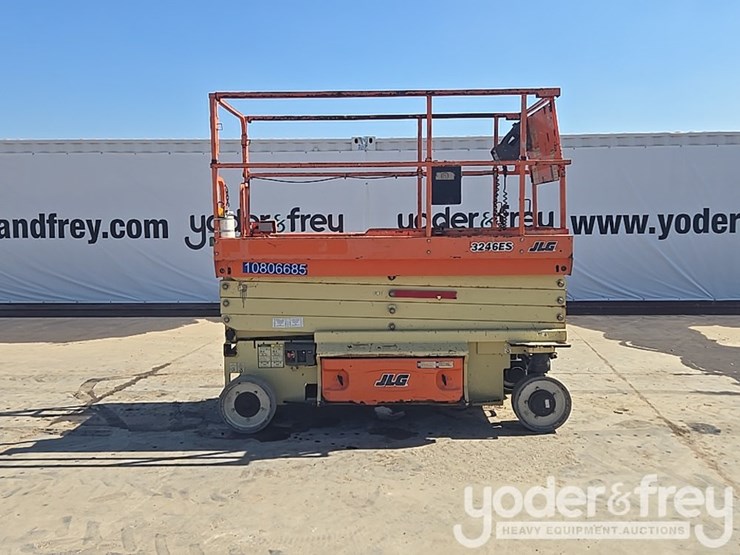 2018-jlg-3246es-image-6