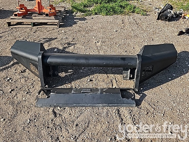 2016-gmc-2500-image-8