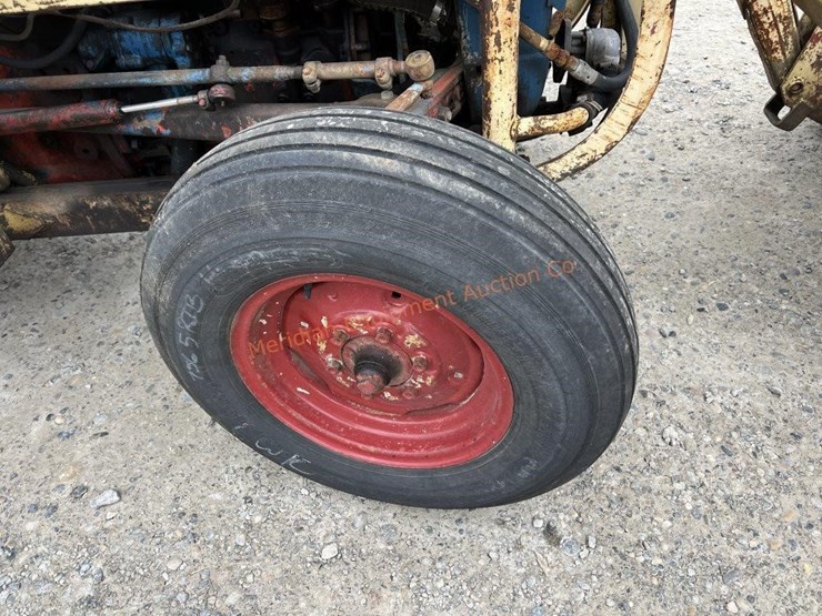 ford-tractor-image-5