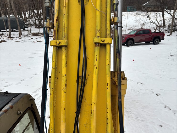 #2283-•-kobelco-sk-220-mark-iv-excavator-image-27