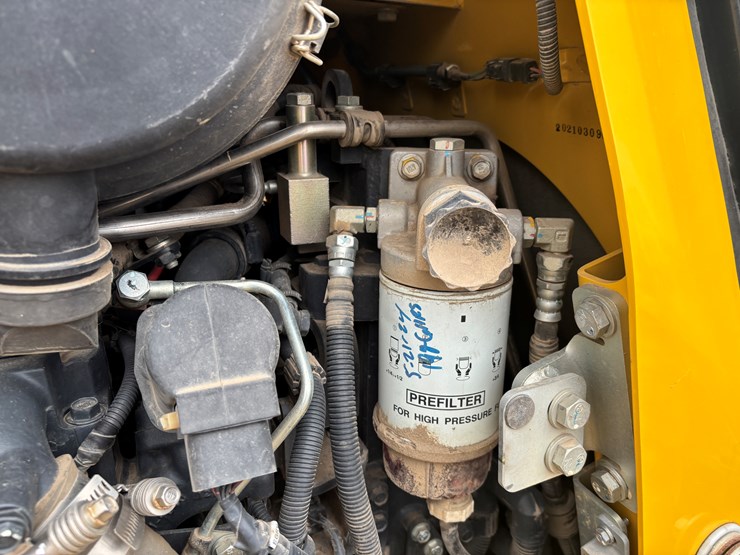 2021-komatsu-d39-image-19