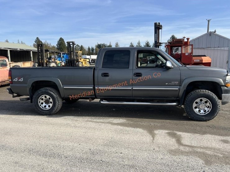 2002-chevrolet-silverado-2500-image-6