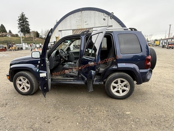 2006-jeep-liberty-image-24