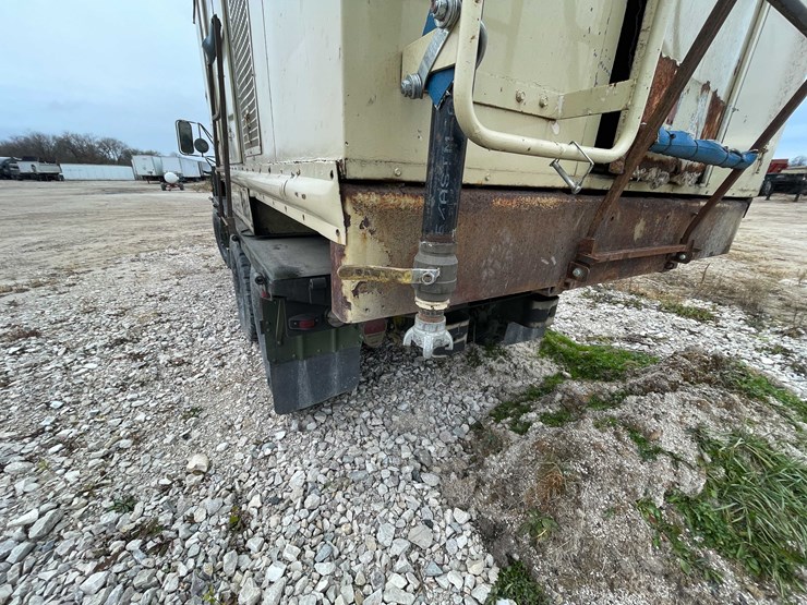 caterpillar-3116-image-26