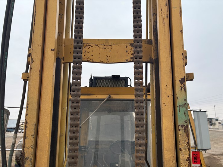 #2302-•-hyster-275-forklift-image-48