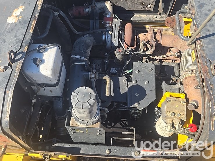 2013-komatsu-pc490-lc-10-image-59