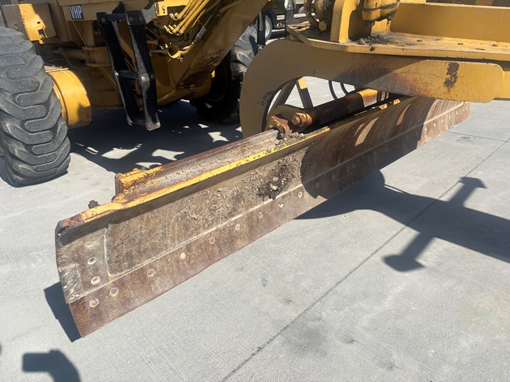 caterpillar-140h-vhp-image-57