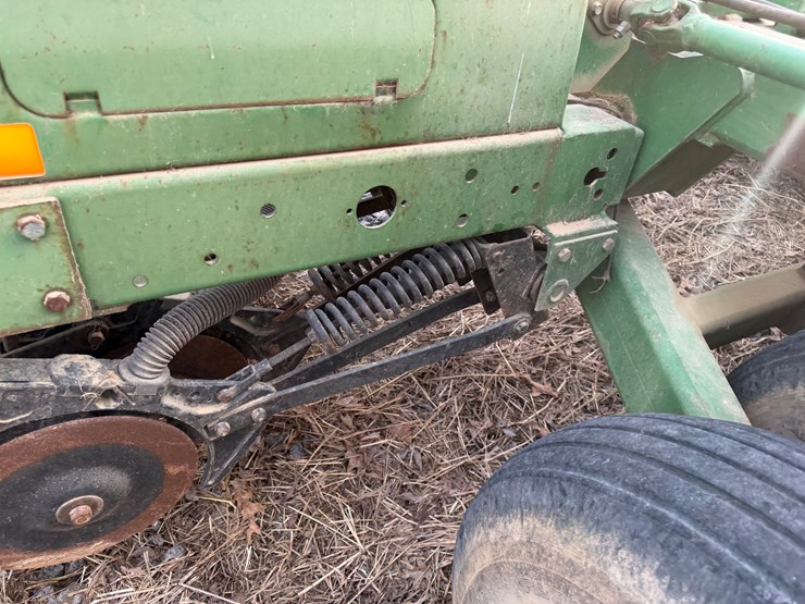 john-deere-35-image-39