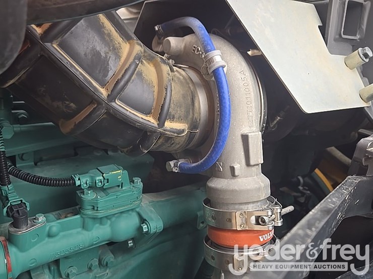 2017-volvo-l110h-image-55