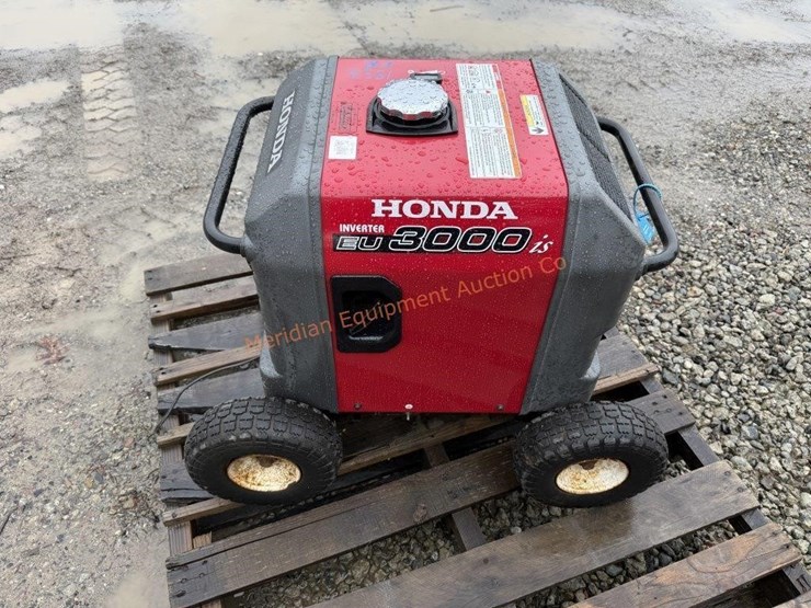 honda-eu3000is-image-5