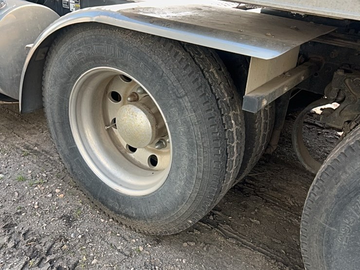 2007-kenworth-t800-image-33