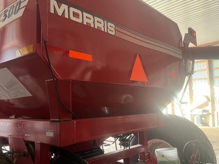 lot-10.-morris-air-seeder,-tow-between-with-10"-eagle-beaks,-new-seed-meter-unit,-pristine-condition,-always-shedded,-highly-maintained,-none-nicer-image-55