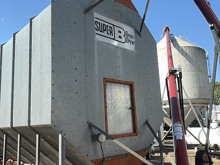 super-b-grain-dryer,-automatic-stage-controlled,-single-phase,-5512-hours,-excellent-working-condition-image-10