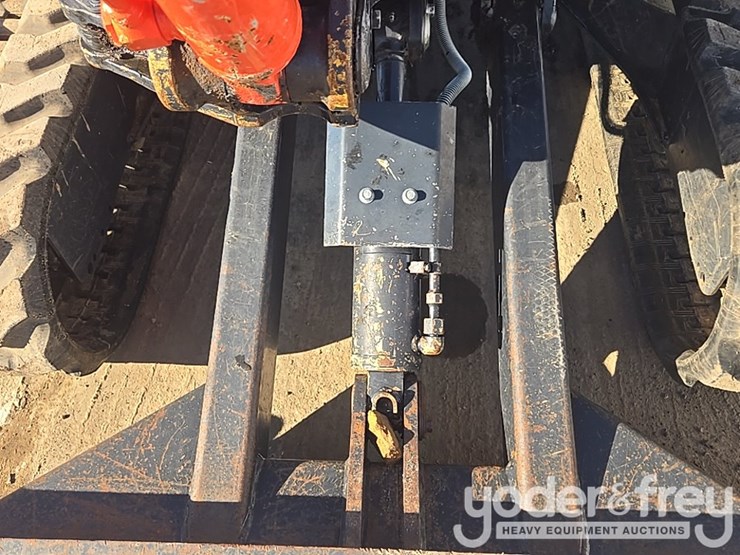 2022-kubota-u25-image-27