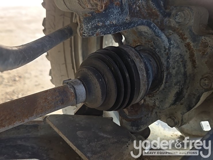 2012-kubota-rtv1140cpx-image-43