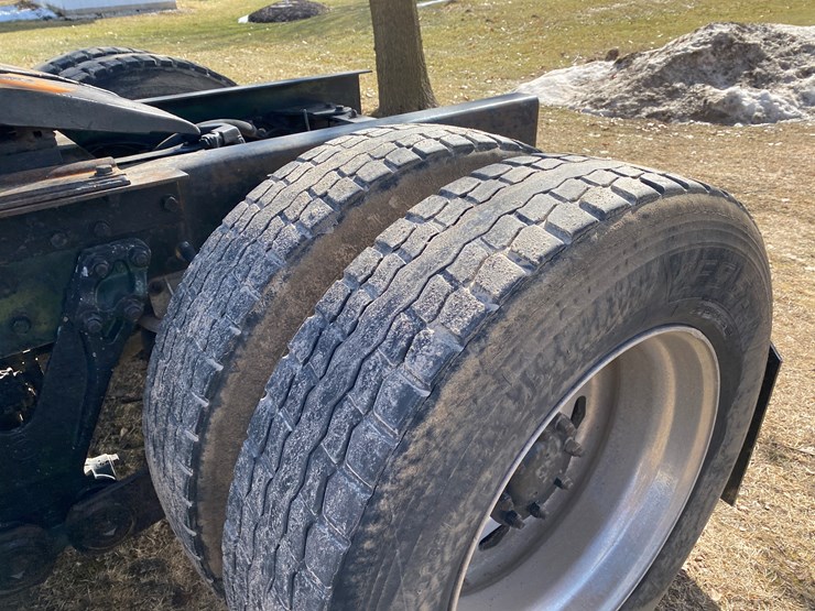 1998-kenworth-t800-image-24