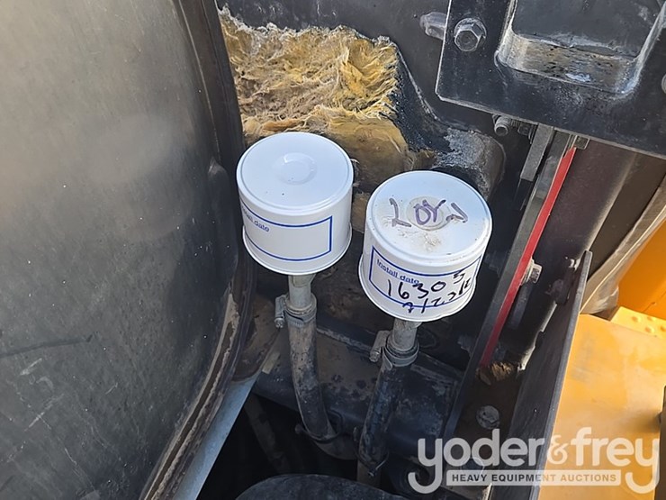 2014-volvo-l150h-image-59