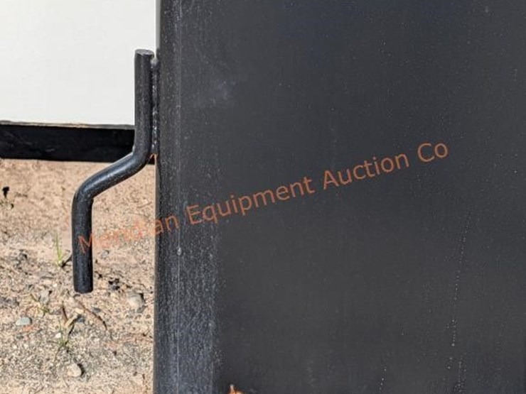 10'-livestock-panel-feed-panel-image-5